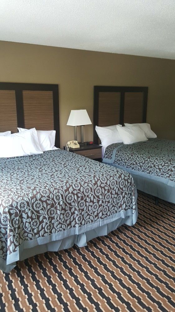 Econo Lodge Forest City Luaran gambar